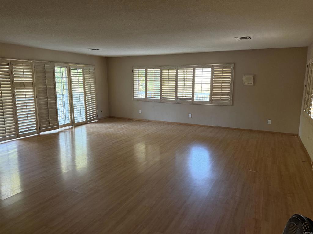 11852 Serena Road Property Photo 6