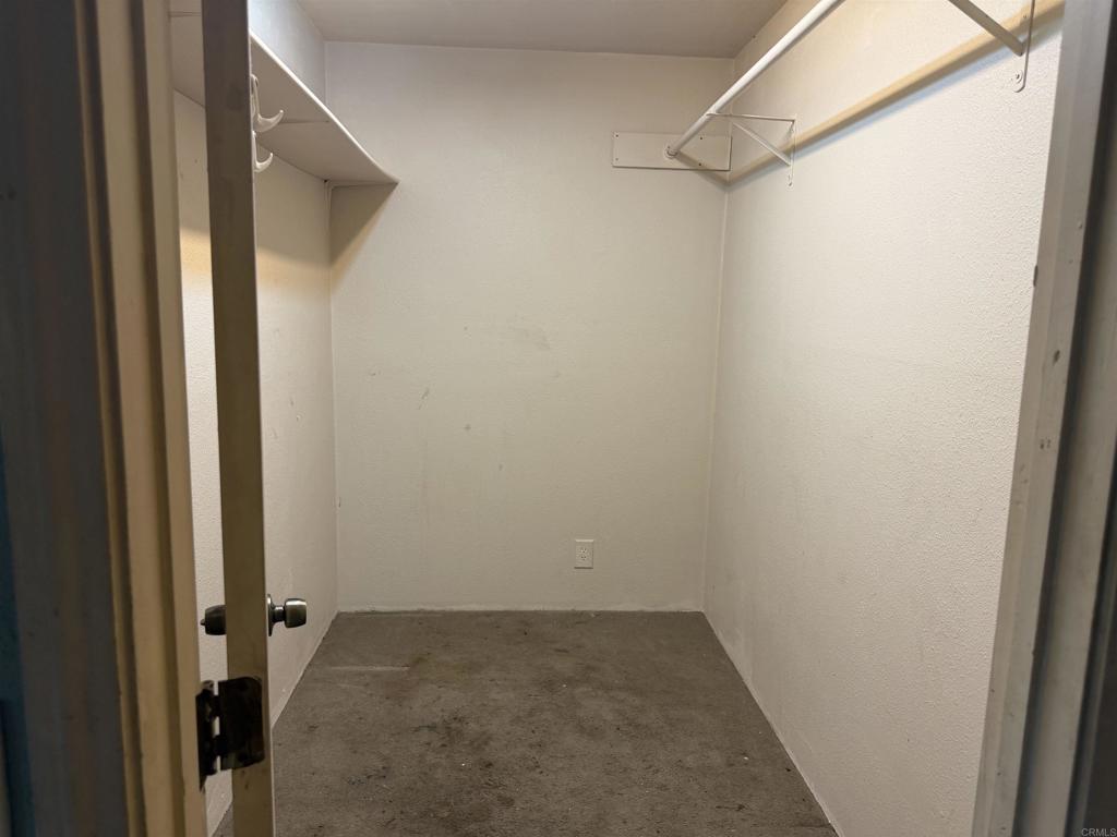 11852 Serena Road Property Photo 23