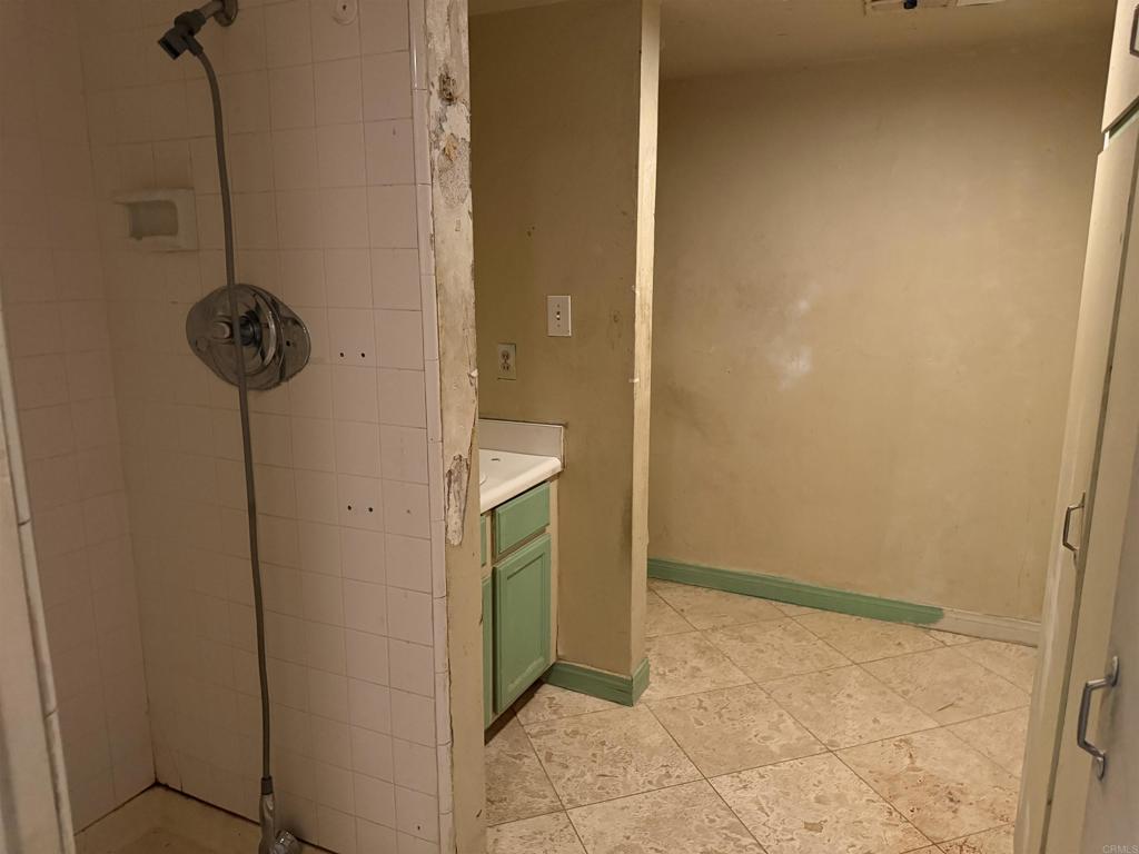 11852 Serena Road Property Photo 26