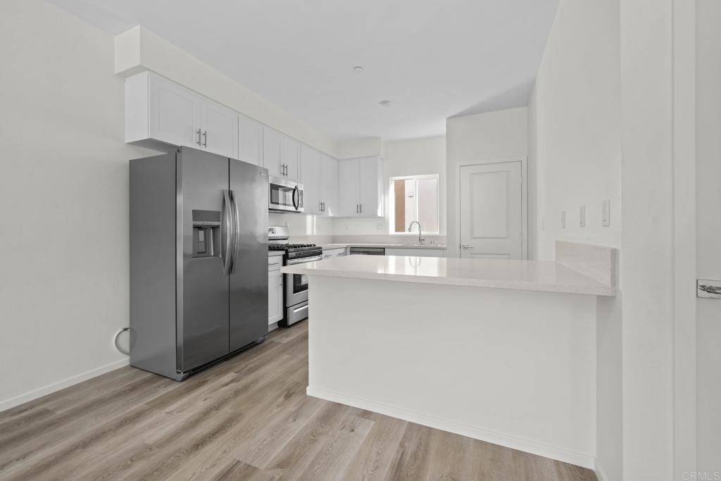 8174 Golden Avenue Property Photo 3