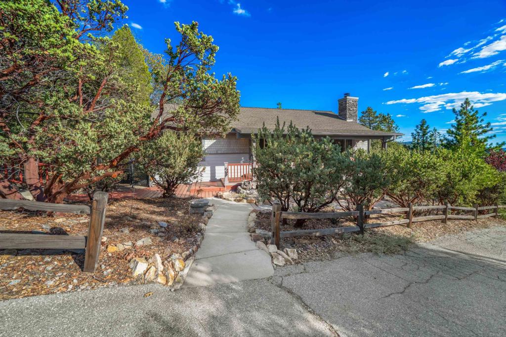 54151 Rockdale Drive Property Photo 4