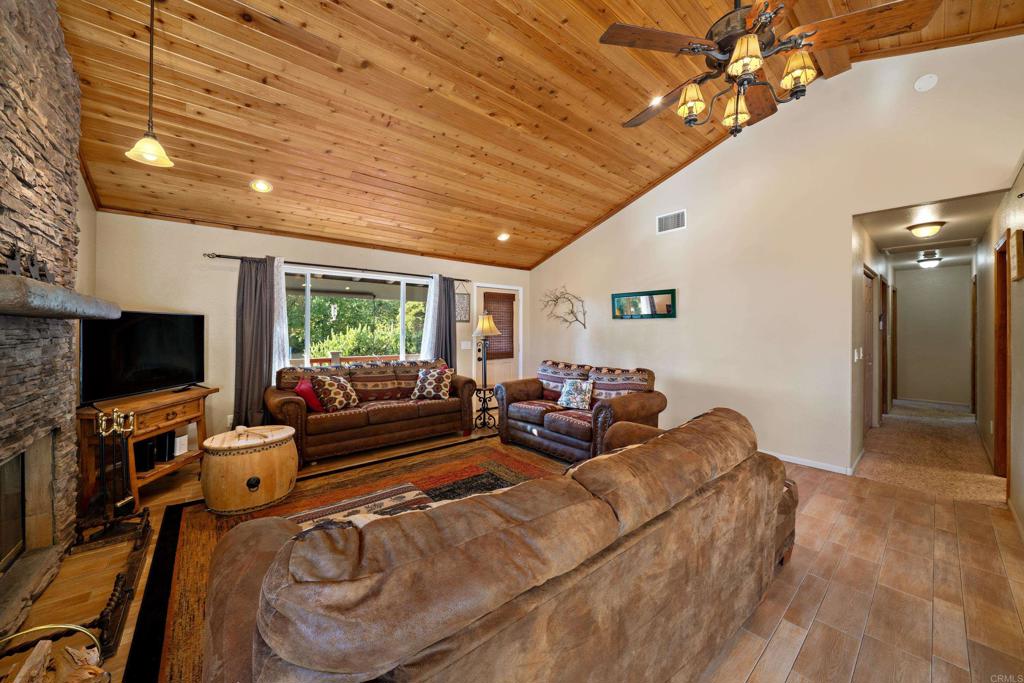 54151 Rockdale Drive Property Photo 10