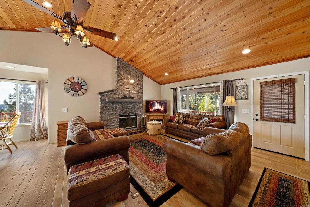 54151 Rockdale Drive Property Photo 11
