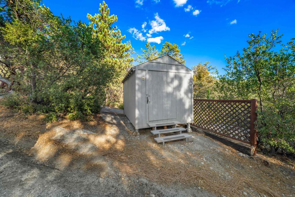 54151 Rockdale Drive Property Photo 45