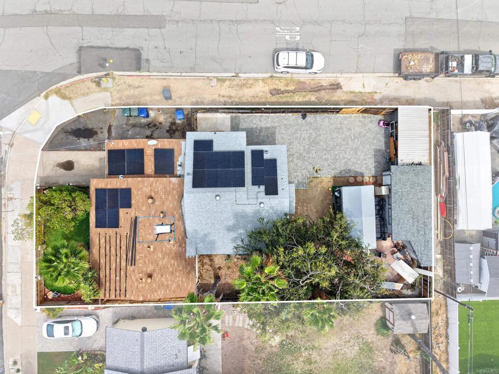 547 El Monte Road Property Photo 5
