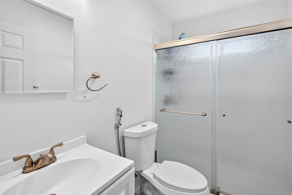 547 El Monte Road Property Photo 33
