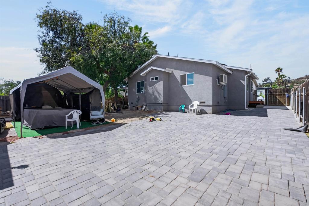 547 El Monte Road Property Photo 38
