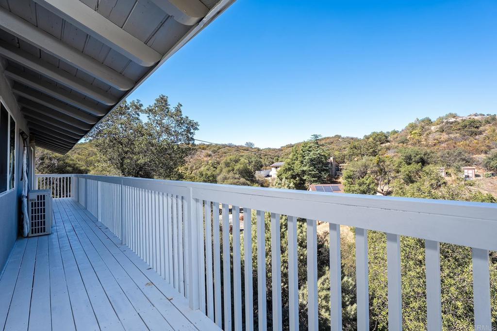 24541 Manzanita Dr Property Photo 37