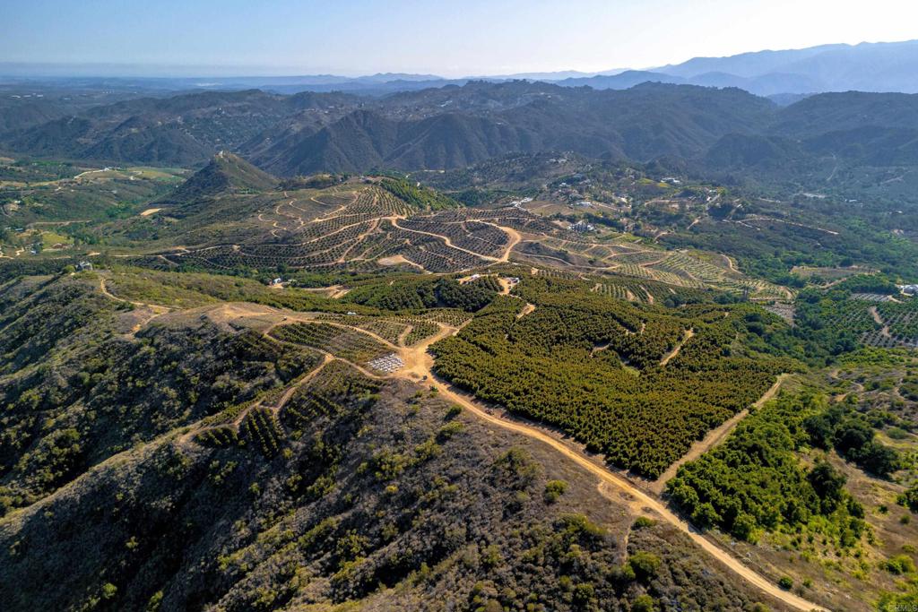 45000 Rancho Fallbrook Road Property Photo 10