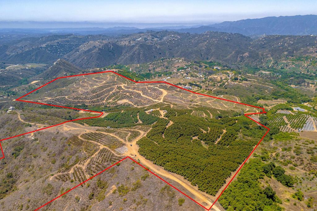 45000 Rancho Fallbrook Road Property Photo 11