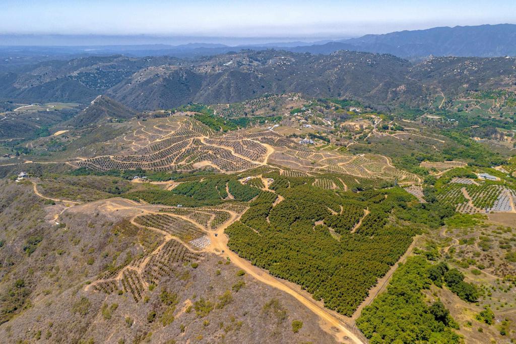 45000 Rancho Fallbrook Road Property Photo 12
