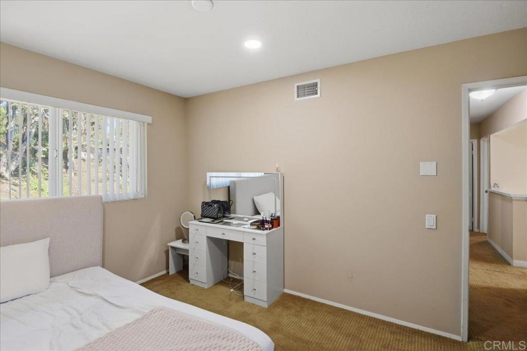 1695 Arnheim Ct Property Photo 34
