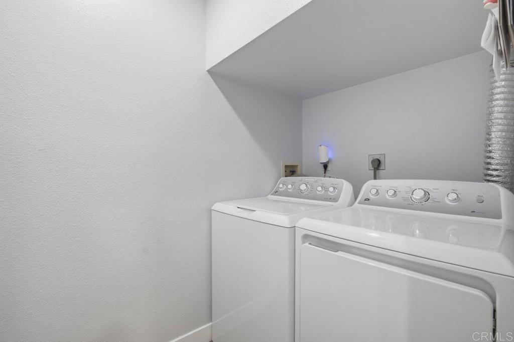 2120 Kings View Circle Property Photo 7
