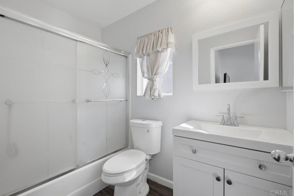 2120 Kings View Circle Property Photo 17