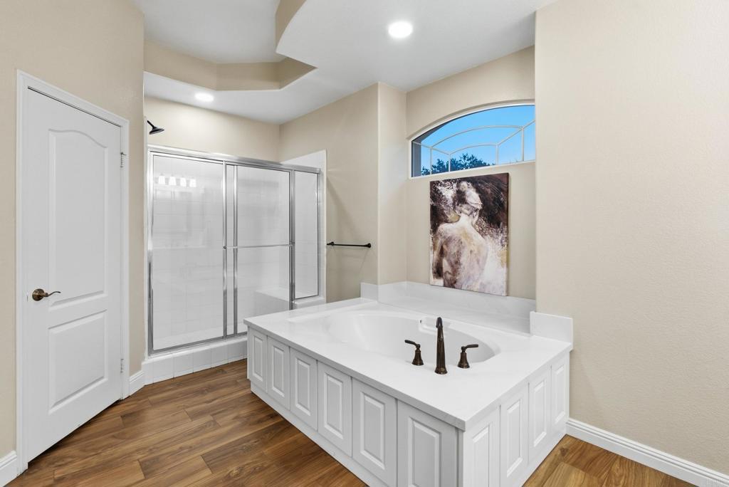 2167 Collomia Property Photo 30