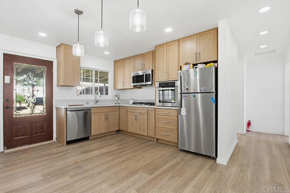 9462 Doheny Road Property Photo 11