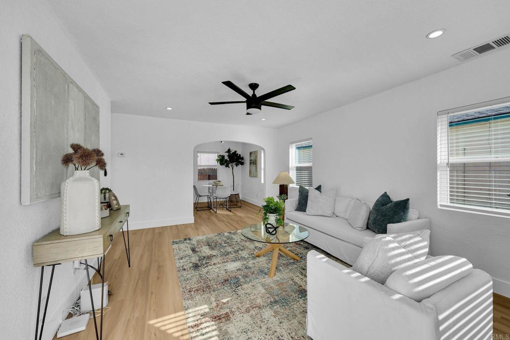 4667 60th Street Property Photo 6