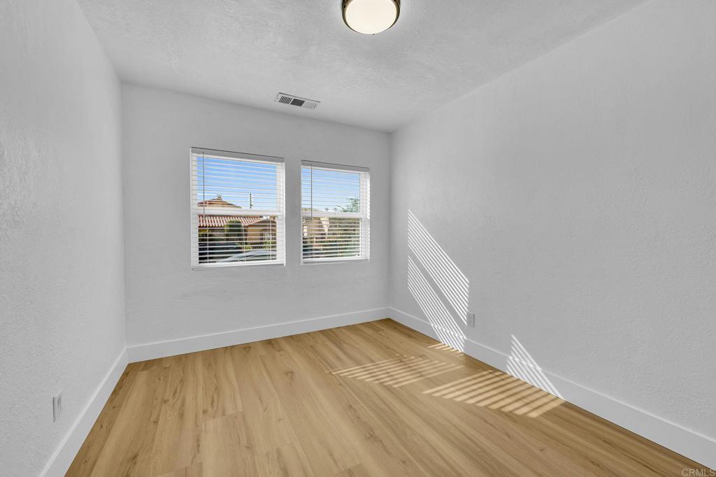 4667 60th Street Property Photo 17