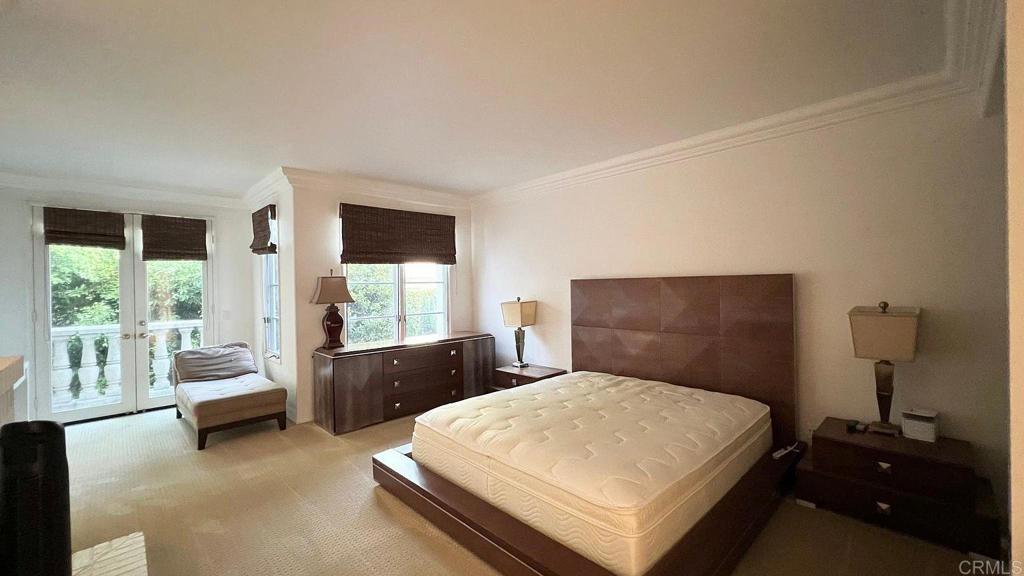 9679 Claiborne Square Property Photo 11