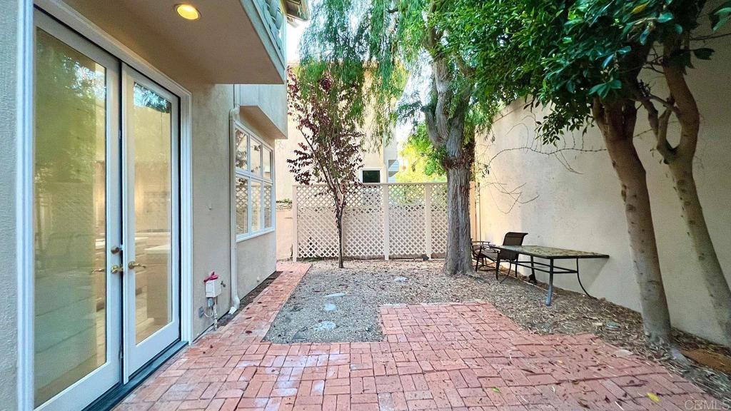 9679 Claiborne Square Property Photo 27