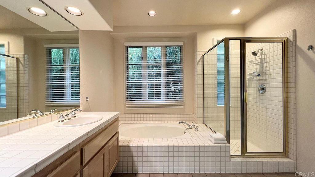 9679 Claiborne Square Property Photo 47