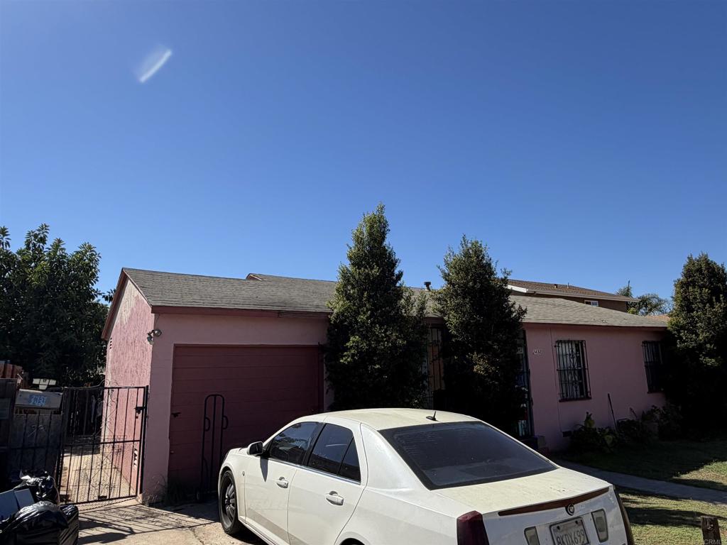 2432 34 Rancho Drive Property Photo 2