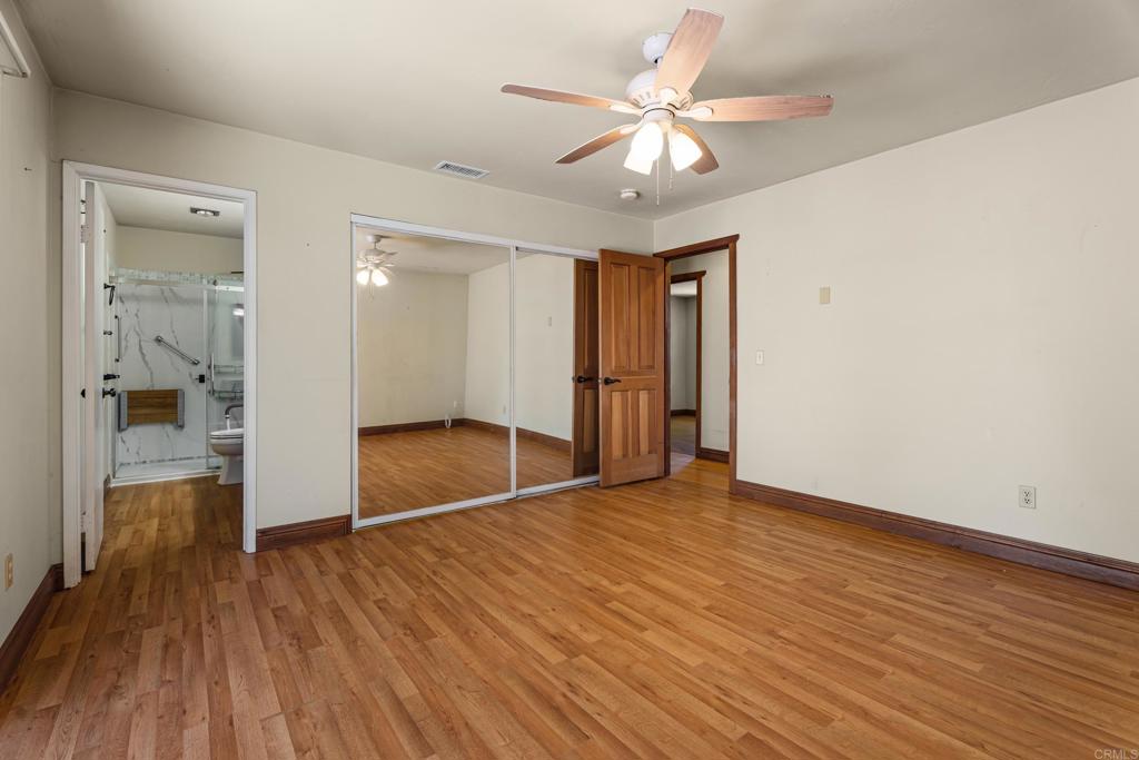 3042 Holly Rd Property Photo 22
