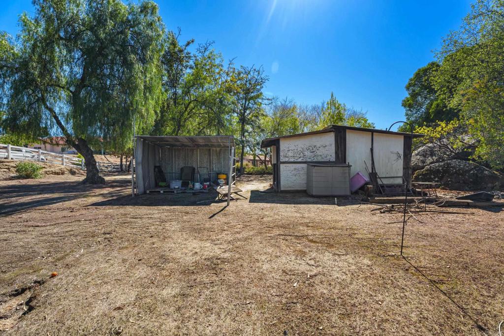3042 Holly Rd Property Photo 38