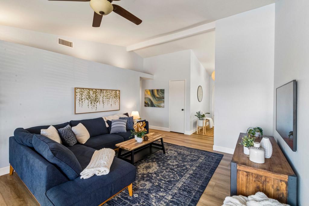 2018 Sonett Street Property Photo 7