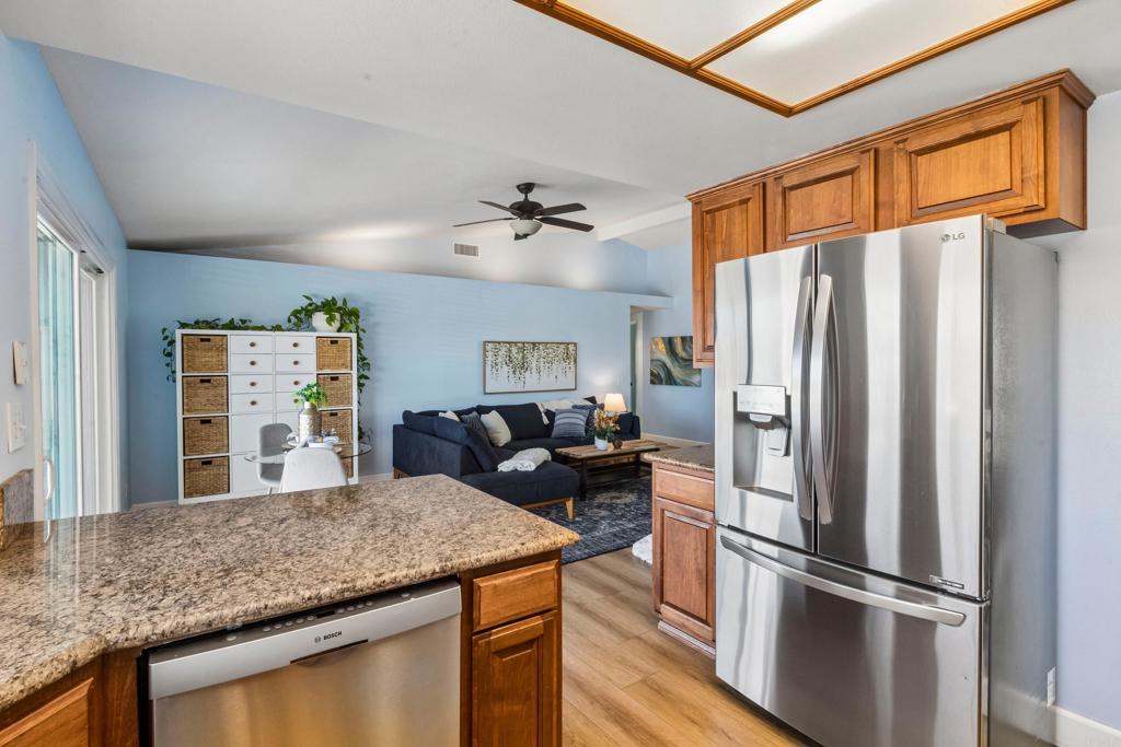 2018 Sonett Street Property Photo 14