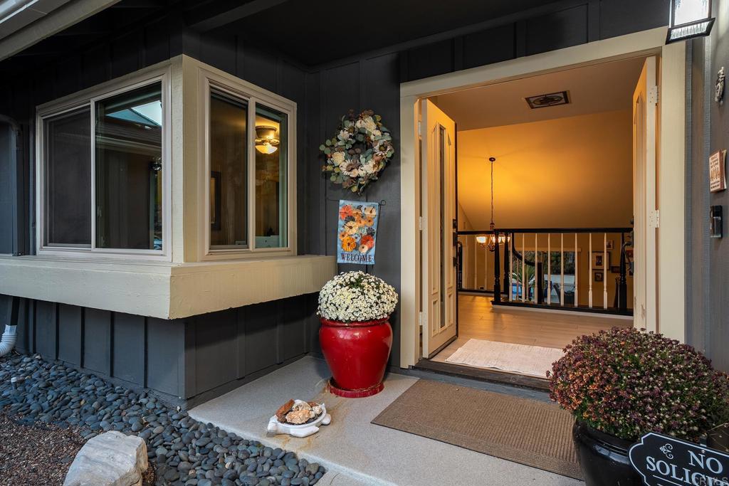 1240 Foote Path Way Property Photo 11