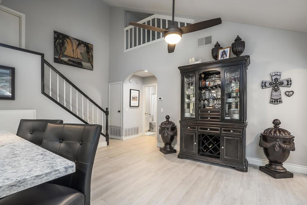1240 Foote Path Way Property Photo 20