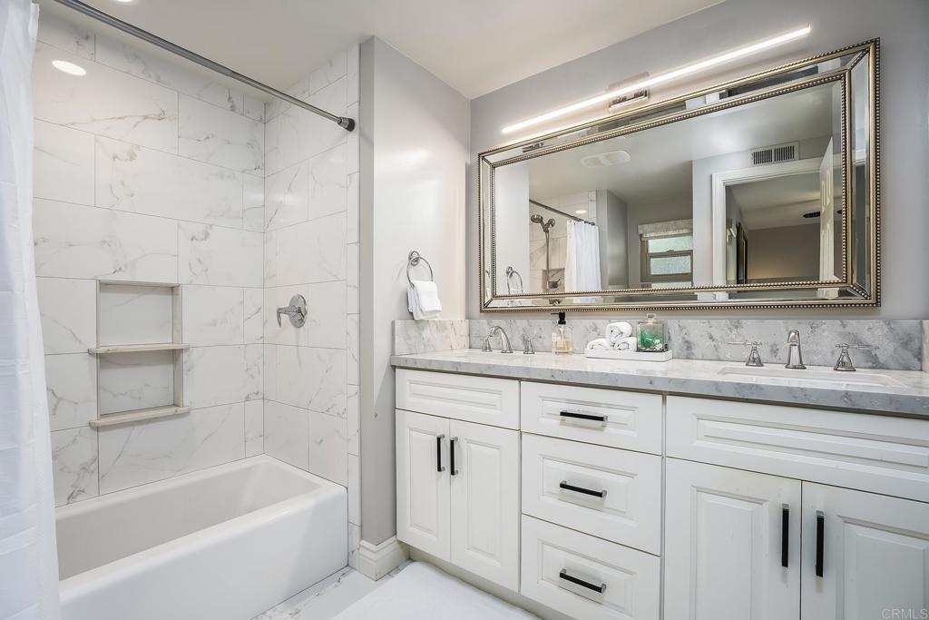 1240 Foote Path Way Property Photo 27