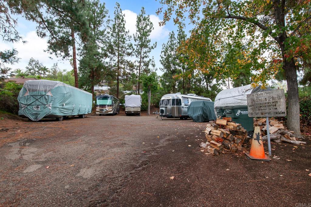 1240 Foote Path Way Property Photo 47