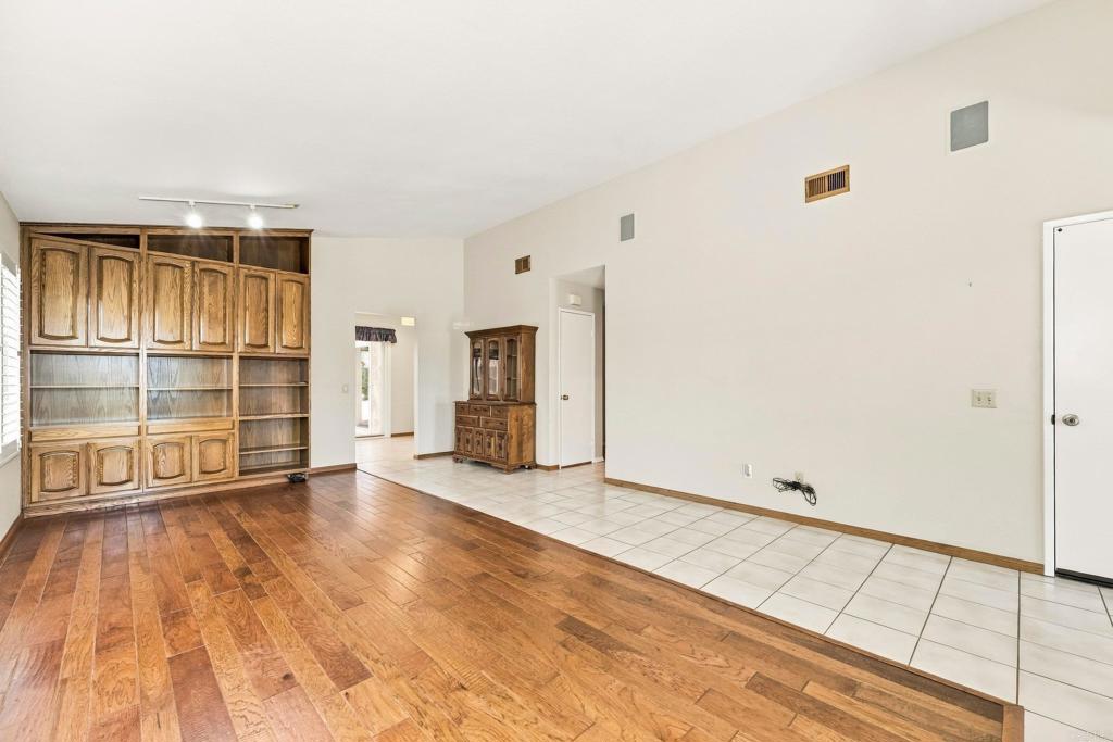 505 Legate Court Property Photo 7