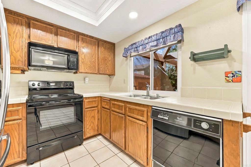 505 Legate Court Property Photo 14