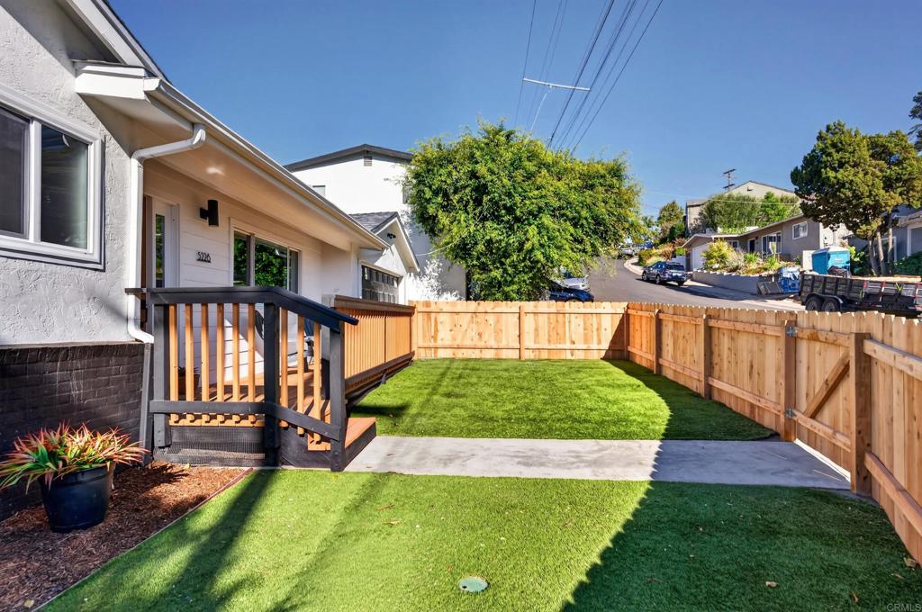 5228 Augustana Place Property Photo 4