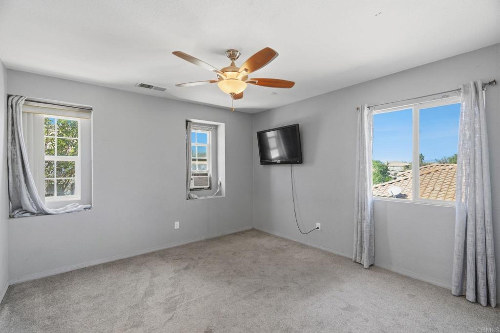 978 Cornflower Drive Property Photo 22