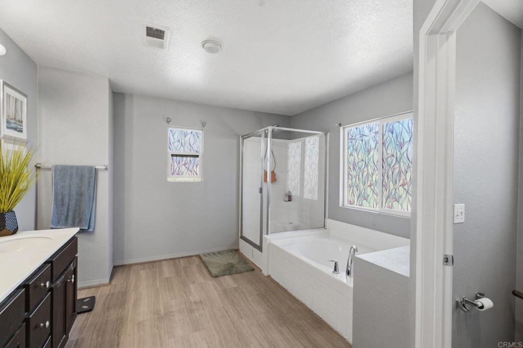 978 Cornflower Drive Property Photo 27