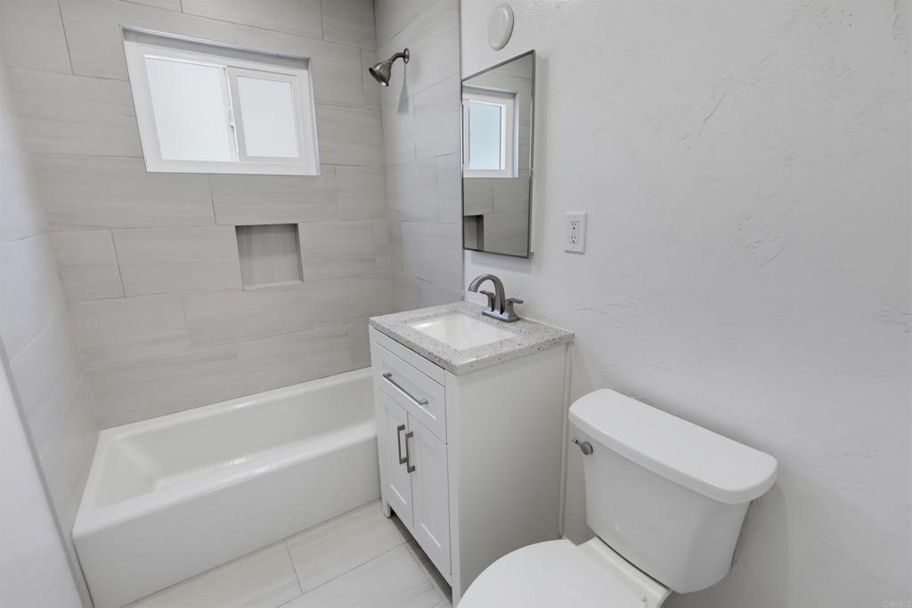 4217 21 3rd Avenue Property Photo 62
