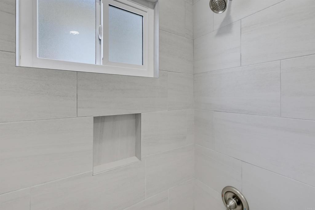 4217 21 3rd Avenue Property Photo 63