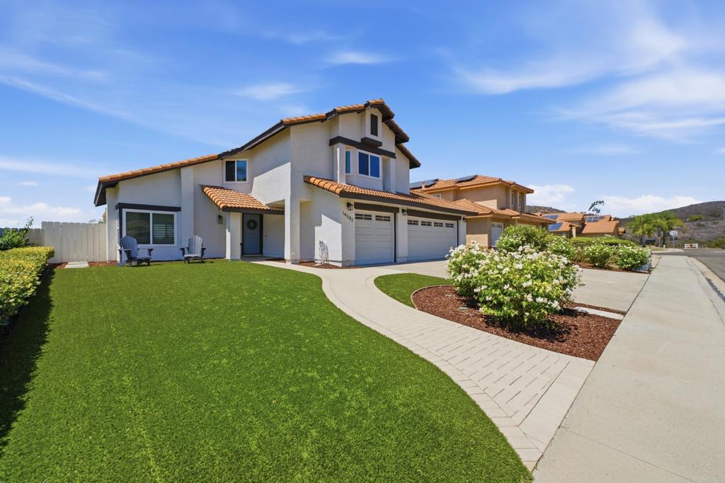 14582 Meadowrun Street Property Photo 40