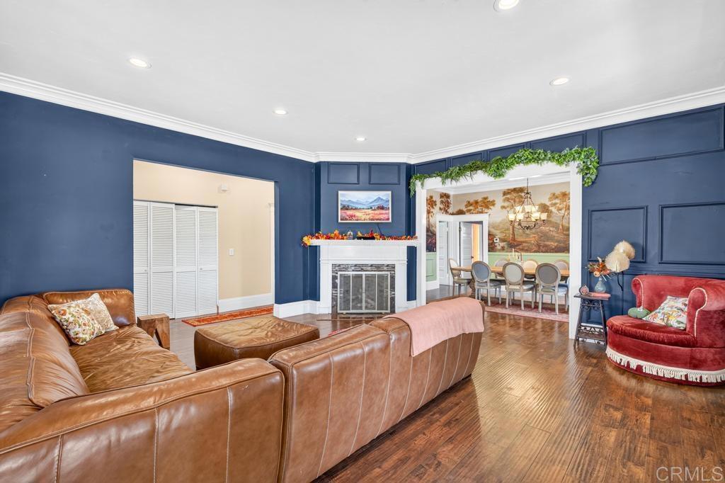 8301 Mount Vernon Street Property Photo 3