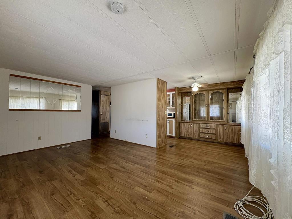 1174 E Main St 173 Property Photo 7