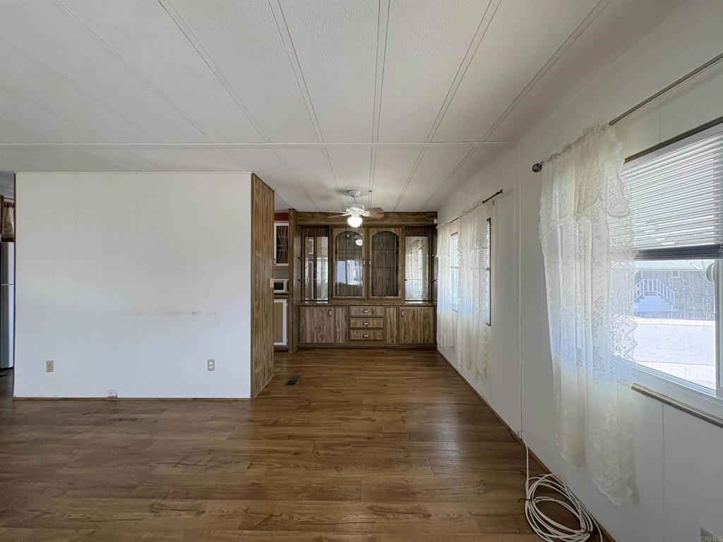 1174 E Main St 173 Property Photo 10