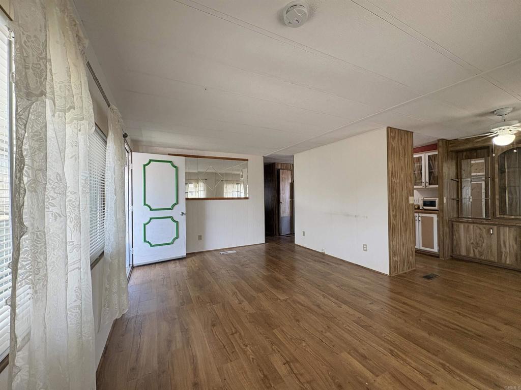 1174 E Main St 173 Property Photo 12