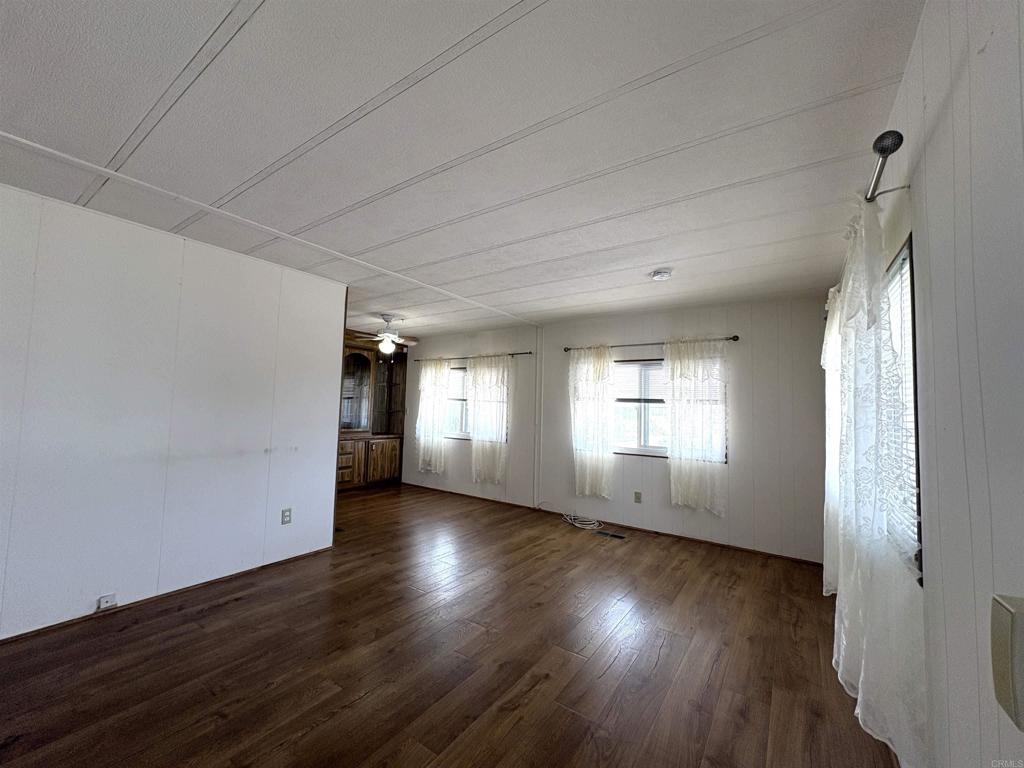 1174 E Main St 173 Property Photo 15