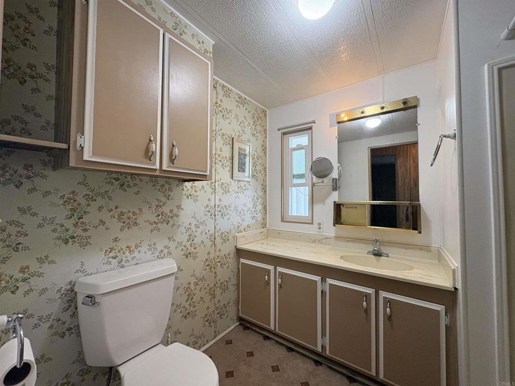 1174 E Main St 173 Property Photo 19