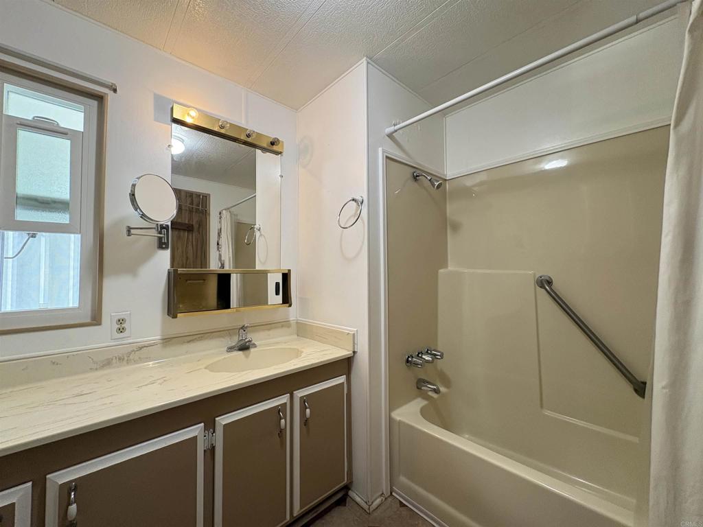 1174 E Main St 173 Property Photo 21