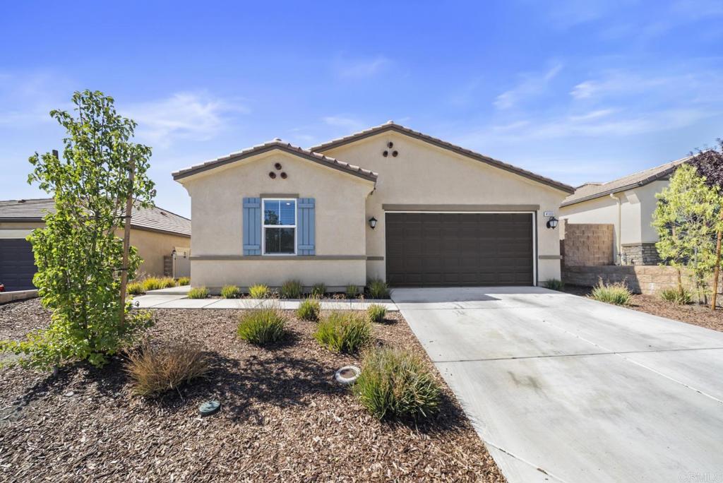 41303 Wizard Court Property Photo 1